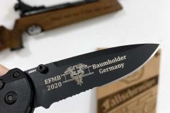 Knife-Engraving
