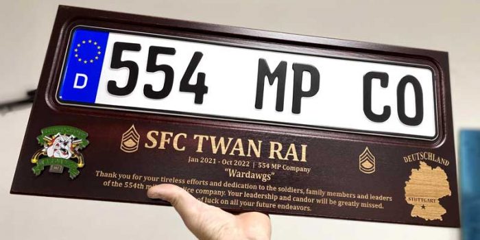 License Plate Plaque 554 MP Company Wardawgs Stuttgart | Trophy Center | Trophy Shop | ONLY in Kaiserslautern-Einsiedlerhof underneath Hacienda Mexican Restaurant | 2 MILES FROM RAMSTEIN AIR BASE | Engraving Challenge Coins Stamps Embroidery Guidons Awards Plaques Engraving Engraver Engraved Etched Signs Graveur Gravur Graviert Eingraviert | Stempel Gravuren Pokale Schilder | USAREUR-AF | USAFE  | Nato | Bundeswehr |  Sandra Kulbick & J.R. Kulbick  |  WE ARE NOT AFFILIATED WITH ANY STORES ON BASE  |  ONLY in K-TOWN  |  E-Mail: info@trophy-center.de